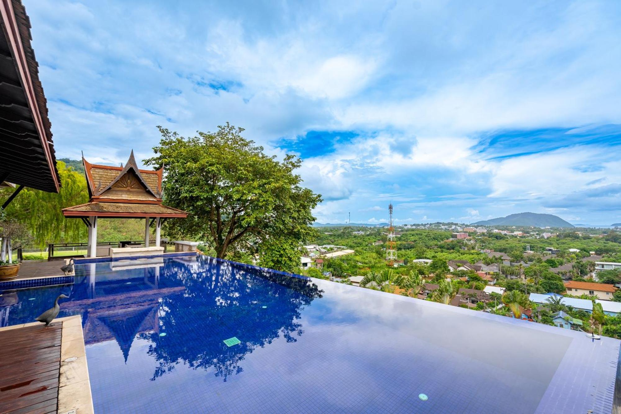 Royal Legacy Private Villa With Private Golf Course Пхукет Экстерьер фото